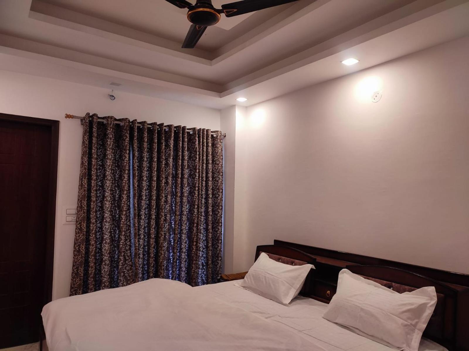 Malsi Homes Dehradun Ngoại thất bức ảnh